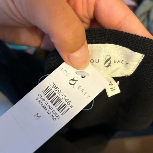 Nwt Lou & Grey Black Knit Sweater Tank - Picture 3 of 6